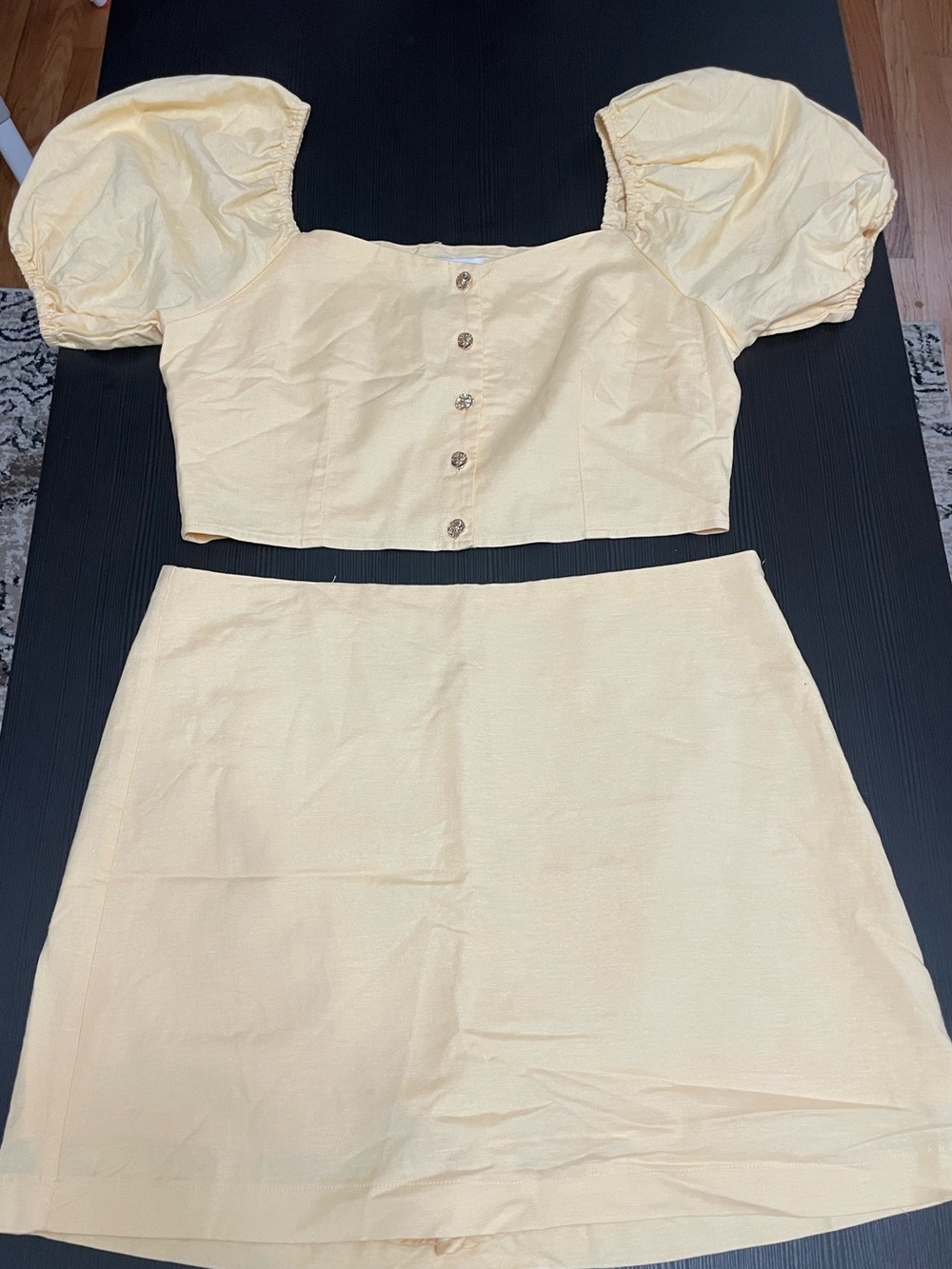 NWT Paper Heart Yellow Puff Sleeve Crop Top and Mini Skort Linen Blend Set
